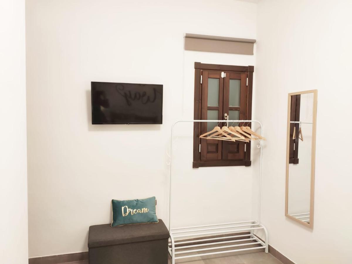 Cozy Flat Granada Cathedral Apartment Exterior photo